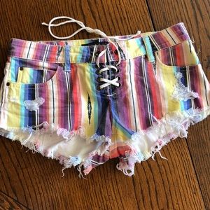 Billabong mulitcolor shorts